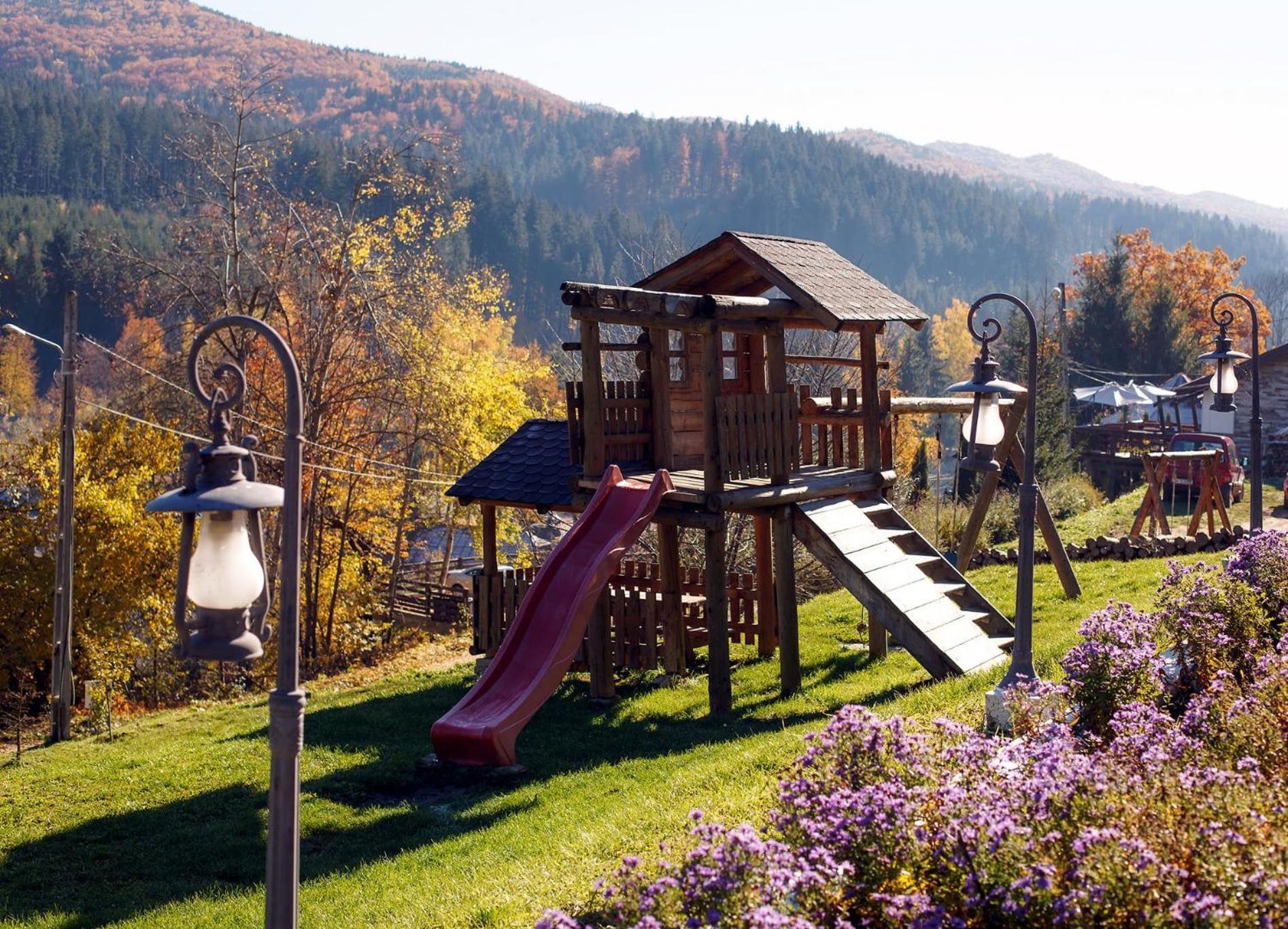 Pension Perla Bucovinei Voroneţ Exterior foto