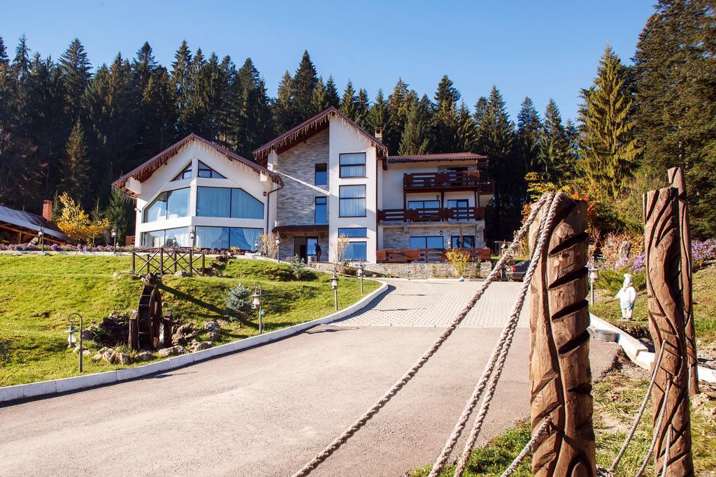 Pension Perla Bucovinei Voroneţ Exterior foto